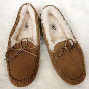 UGG Dakota Chestnut Slipper Size 8